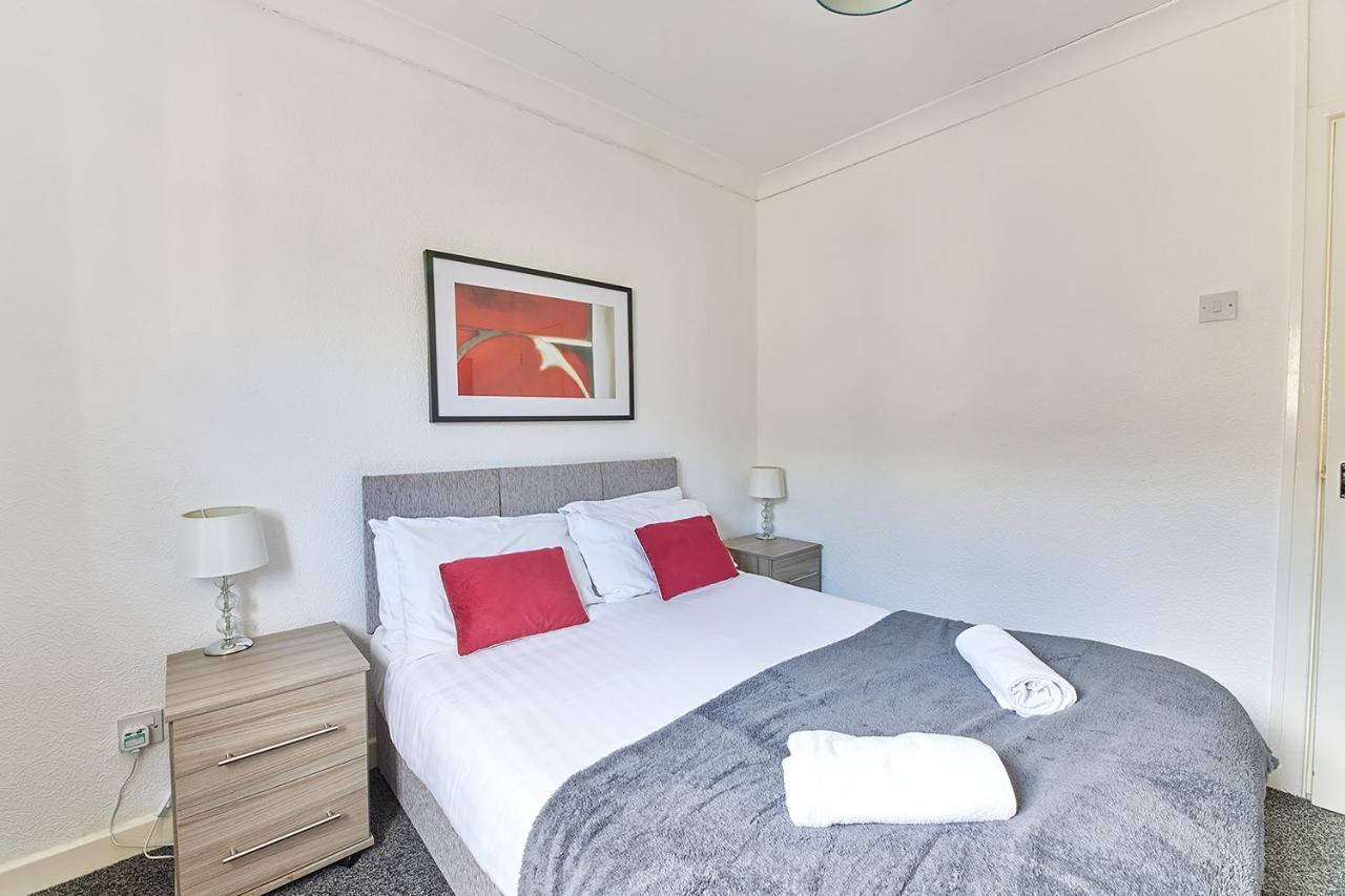 בלקפול Pleasure Holiday Apartments מראה חיצוני תמונה
