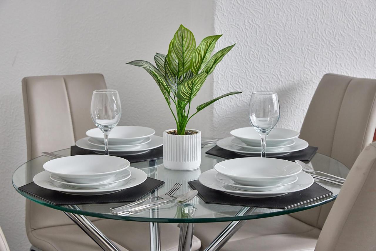 בלקפול Pleasure Holiday Apartments מראה חיצוני תמונה