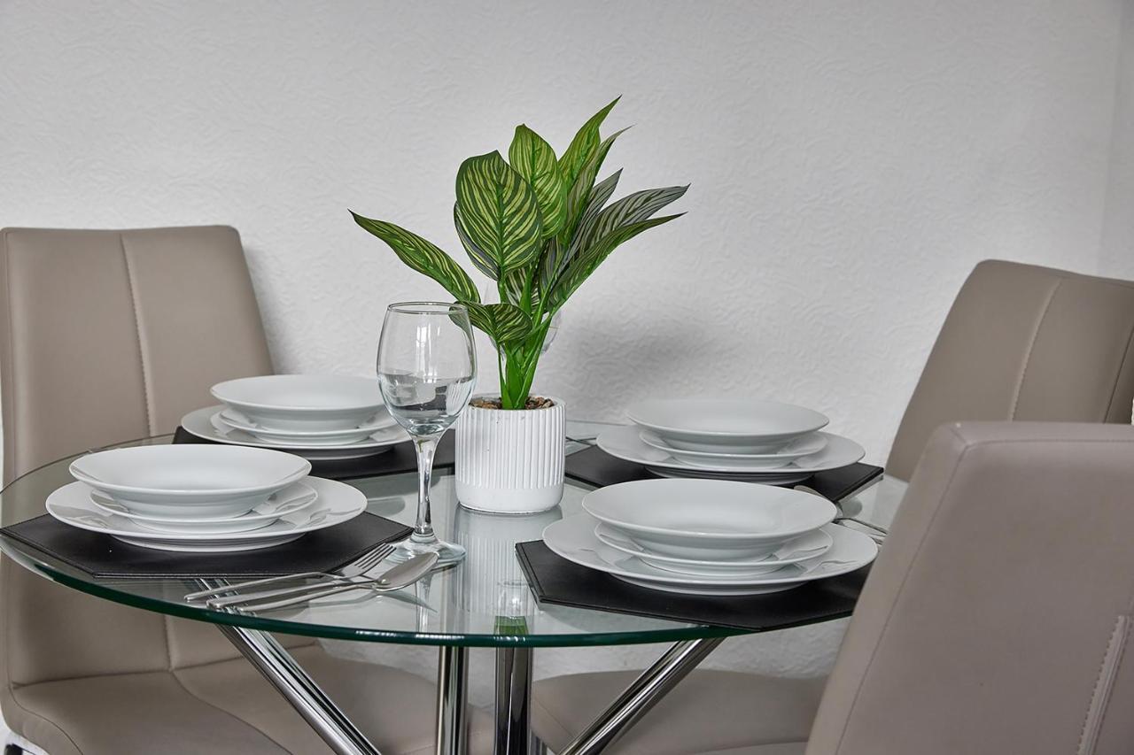 בלקפול Pleasure Holiday Apartments מראה חיצוני תמונה